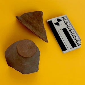 Two Fragments of Ancient Pottery from Egypt & Syria - Picture 1 of 2