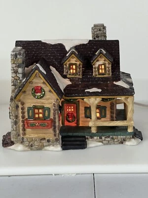 Santa's Workbench Collection VINTAGE 1999 Black Bear Lodge Victorian Series - Image 1 of 4