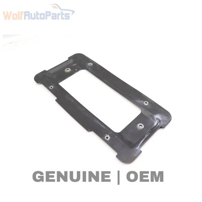 2001-2005 2012-2018 BMW 320I - заднее крепление номерного знака / кронштейн 7160607 - Изображение 1 из 3