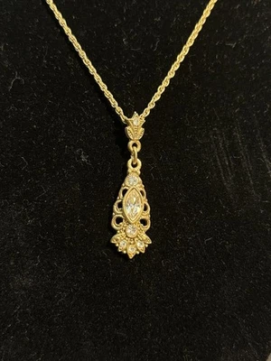 Joyería 1928 - Collar de eslabones de cadena de cristal de corte filigrana y marquesa en tono dorado Foto 1 de 4