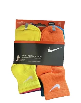 Meias Nike pacote com 6 quartos corte baixo crianças meninas tamanho 6-7, sapato EUA tamanho 13C-3Y - Imagem 1 de 4