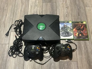 Original Xbox Console w/ 2 Fat Controllers OEM, Halo 1 & Halo 2 Lot Bundle - Picture 1 of 10