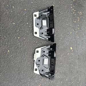 09-15 INFINITI G37 Q60 CONVERTIBLE TOP UPPER LOCK LATCH RIGHT LEFT SET  LOT3175 - Picture 1 of 4