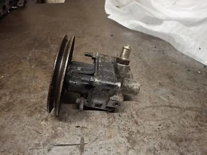 VOLVO 740 940 2.0 2.3 PETROL POWER STEERING PUMP 1346162 - Picture 1 of 6