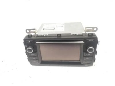 2013 TOYOTA AURIS SATELLITE NAVIGATION SAT NAV CD UNIT 8614002030 - Image 1 of 4