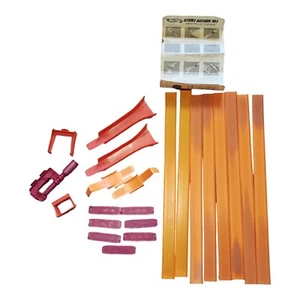 Vintage 60’s Red Line Hot Wheels Stunt Action Set - Picture 1 of 5