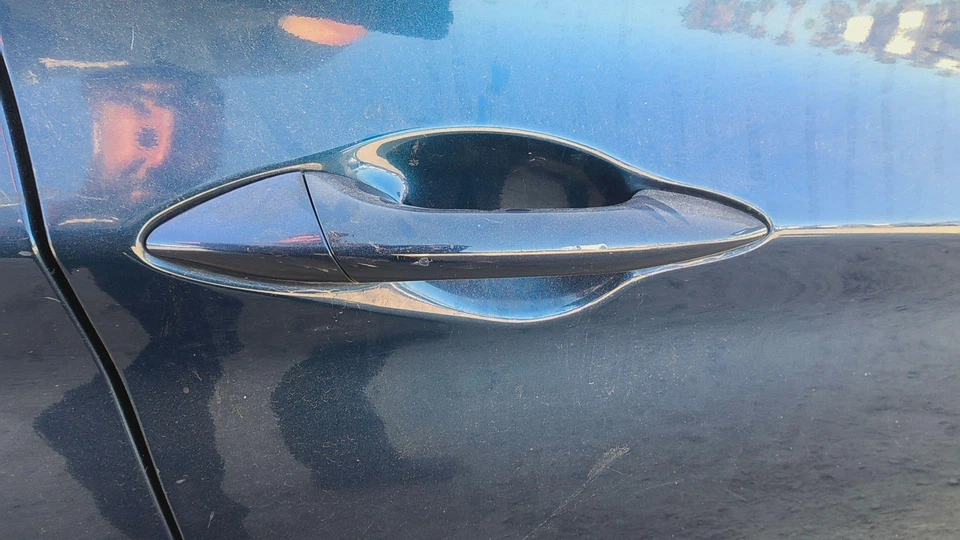 Outside Door Handle HYUNDAI ELANTRA Right 11 12 13 14 15 16 Foto 1 de 1