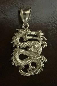 14K Yellow Gold DRAGON CHARM PENDANT 5 Grams 14kt Circa 1990s Good Luck - Picture 1 of 7