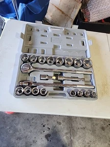 3/4" Drive -21 Piece Socket Set - 7/8"- 2" Unbranded Case Has Cracks - Picture 1 of 21