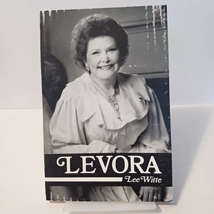 Levora - Poems by Lee Witte, Paperback 1990 - SIGNED Copy - Picture 1 of 21