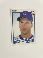1990 Fleer Baseball Card #27 Mike Bielecki Chicago Cubs