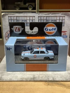 M2 Machines New Gulf 2025 1970 datsun 510 WMTS19 25-22 - Picture 1 of 5