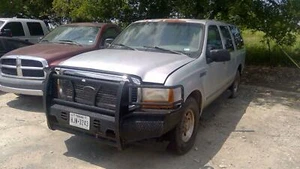 2000-2003 FORD EXCURSION 7.3 A/C AIR CONDITIONING COMPRESSOR W CLUTCH W PULLEY - Picture 1 of 12