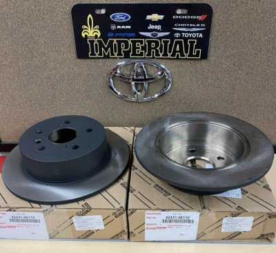 Lexus Es350 2007-2012 genuino nuevo OEM rotores de freno de disco trasero cantidad 2 4243106110 Foto 1 de 4