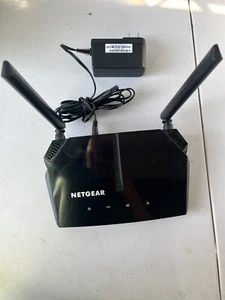 Netgear AC1200 R6120 4 Port WIFI Router 2 Antenna And Cable - Afbeelding 1 van 2
