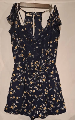 Maurices Womens Boho Crochet Cold Shoulder Floral Romper Size Medium Lined - Image 1 of 4