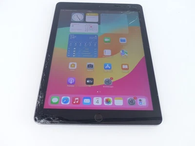 Apple iPad 6 32GB Wifi Space Grau 9,7 Zoll A1893 SPRUNG #WNNS - Bild 1 von 4