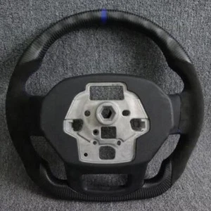 Volante de fibra de carbono para Ford F150 2022 2023 2024 con calefacción - Imagen 1 de 5