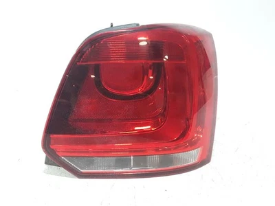 Feu arriere interieur droit Volkswagen POLO V (6R) PHASE 1 3P 2009-09->2014-05 - Photo 1/4