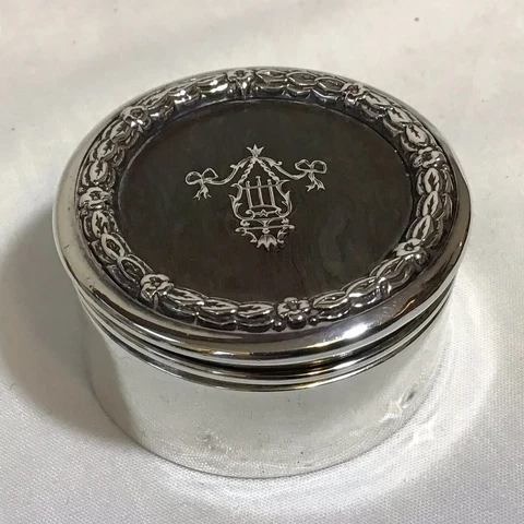 1915 Solid Silver Round Ring Box, Silver Pique Lid By William Comyns & Sons Cover