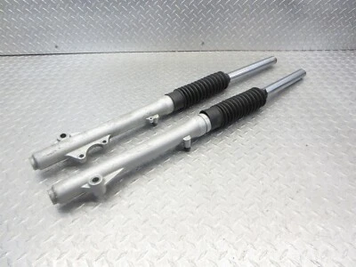 2008 08-12 Yamaha XT250 Left Right Fork Tube Suspension Bent - Image 1 of 4