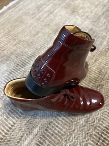 TOD'S Women’s Burgundy Lace Up Ankle Boots Size 37 1/2 - Picture 1 of 7