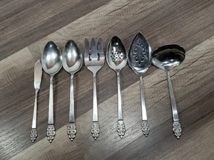 7 pieces Oneida Craft Deluxe Stainless Nordic Crown Serving ware - Picture 1 of 6
