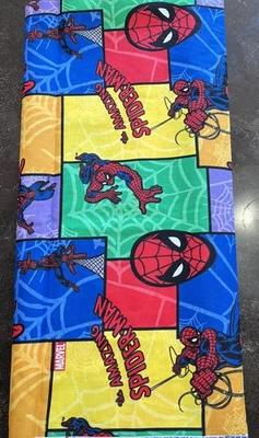 Marvel Spider-Man 2004 Springs Ind tela cómic estilo #9881 2 yardas X 46” 🕸️ Foto 1 de 4