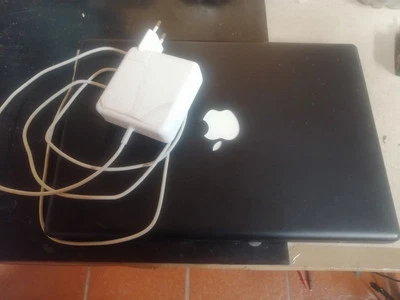 NOTEBOOK APPLE MAC MACBOOK 13" A1181 MID 2007 CORE 2 DUO 2GB HDD 120GB VINTAGE - Immagine 1 di 4