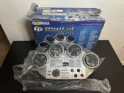 Batería de percusión digital Yamaha DD-20s vintage con caja y palos probados Foto 1 de 4