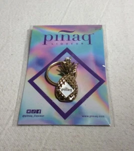 Gold-Tone PINAQ LIQUEUR "Pineapple" KEYCHAIN ~ NEW - Picture 1 of 3