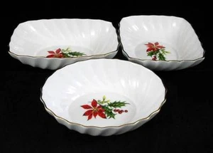 Adderley POINSETTIA 2 platos como nuevos + Bon Bon hueso inglés porcelana EXCELENTE ESTADO - Imagen 1 de 1
