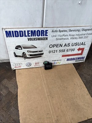 Модуль управления правой дверью 5Q09595 Audi A3 S3 MK3 8 В задний D/S - Изображение 1 из 4