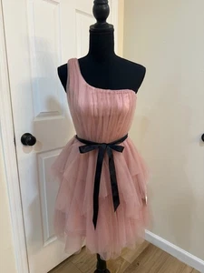 girls dresses size 6 - Picture 1 of 1