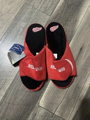Detroit Red Wings NHL Plush open toe slippers mens size XL 13-14 Foco - Image 1 of 4