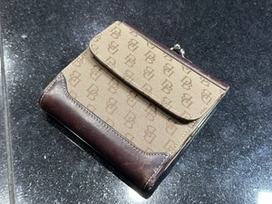 Cartera Dooney & Bourke Vintage Cuero Monograma Doble Plegable Marrón Auténtica - Imagen 1 de 4