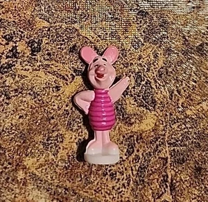 Vintage 1999 Polly Pocket Disney WINNIE THE POOH - PIGLET ONLY - Picture 1 of 3