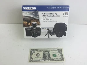 Olympus Accessory Kit for E-PM1 Digital Camera - Mini Tripod, Camera Case - Picture 1 of 5