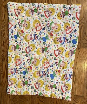 Manta De Colección Raggedy Ann & Andy BABY QUILT Muñecas Amarillas Cuna Guardería 28"x48" Foto 1 de 4