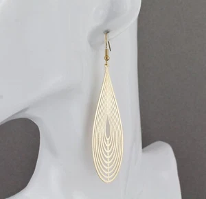 Gold Oval Ohrringe Träne Cut Out Filigran Oval 3,5" Lang Leicht Dünn - Bild 1 von 10