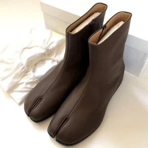 Maison Margiela Tabi Boots Leather Dark Brown Flat sole Size 43 - Picture 1 of 9