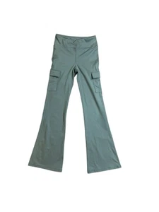 Green Flare 90 Degree Cargo Pocket Yoga Pants Girls Size Large (12) - Picture 1 of 6