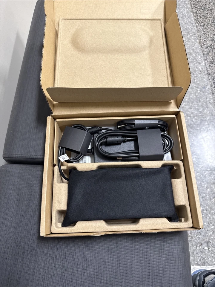 Estação de acoplamento inteligente Dell Pro Thunderbolt 4 Dell SD25TB4 NUNCA USADA OU REMOVIDA - Imagem 1 de 2