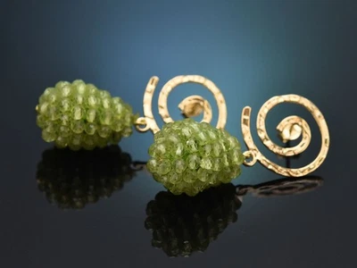 SCHÖNE TROPFEN OHRRINGE MIT PERIDOT UND VERGOLDETEM SILBER 925 - Bild 1 von 4