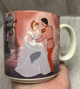 Vintage Walt Disney Classic Cinderella Mug 12 oz Coffee Tea Cup In Original Box - Picture 1 of 9
