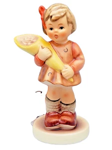 Goebel Hummel A Sweet Offering Hummel Club membership Figurine - Picture 1 of 10
