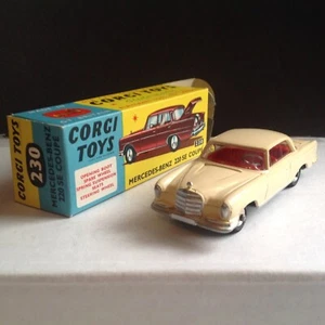 Vintage Corgi 230 Mercedes-Benz 200 SE, Cream Red Interior, VNM, Boxed - Picture 1 of 8