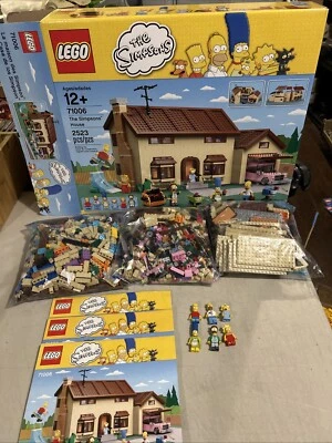 LEGO Simpsons House # 71006 Near Complete Boxed 99.9 Percent Complete - Image 1 of 4
