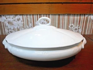 White Anchor Pottery American Ironstone Covered Tureen Casserole - Picture 1 of 8