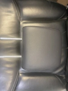 Ford Expedition Head Rest Second Row Right Side - Picture 1 of 3